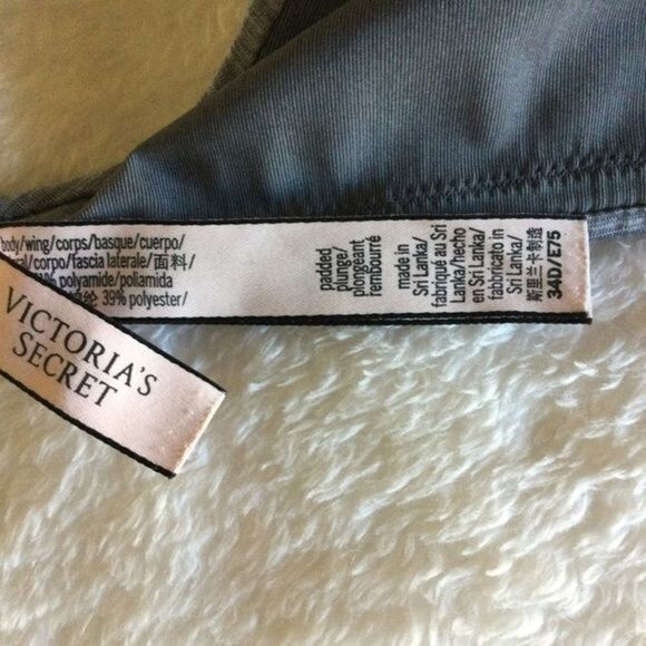 VICTORIA’S Secret Mesh Embellished Uplift Padded Plunge Gray Bra 34D - Picture 8 of 11